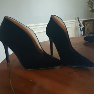 Penny loves Kenny black heeled booties